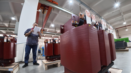 Achèvement de transformateurs d'isolement triphasés personnalisés de 400 kVA pour un client de Hong Kong